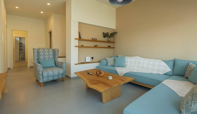 Upscale Modern Escape in the Historic Center
