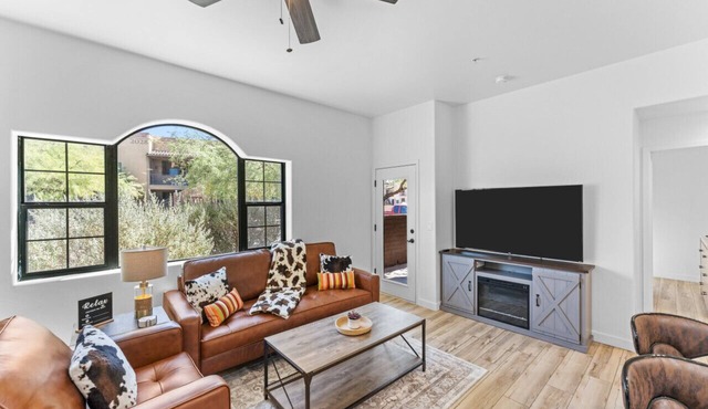 Upscale Southwest Style Condo Tucson