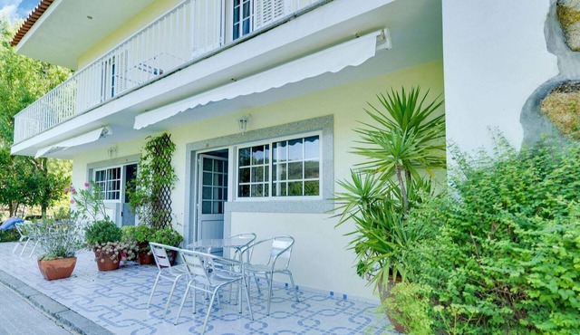 Upscale Villa with Swimming Pool and Terrace