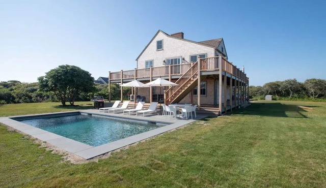 Upside down home with upper deck and unobstructed water views