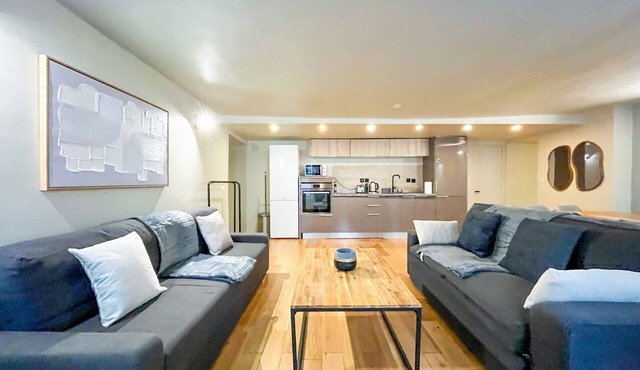 Urban Flat 89 - Charming 3 Bedroom Flat in Paris