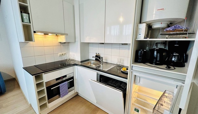 UrbanStay Suites - Modern 2-Bedroom Penthouse in the Heart of Brussels, Grand Place
