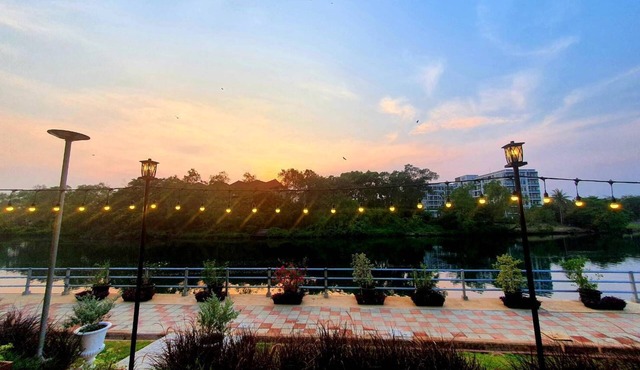 USABAI Riverside Boutique Hotel