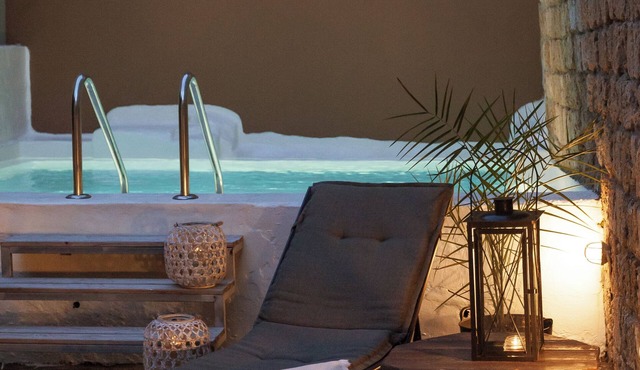 utopia luxury suites