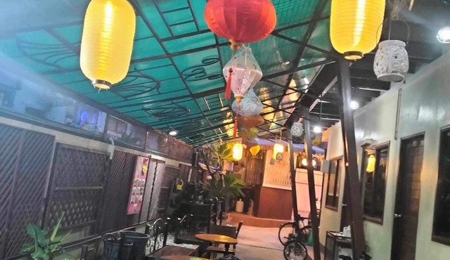 V House