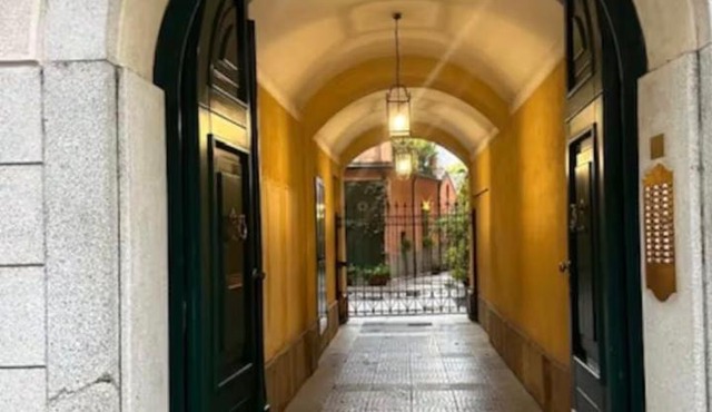 V13 apartment