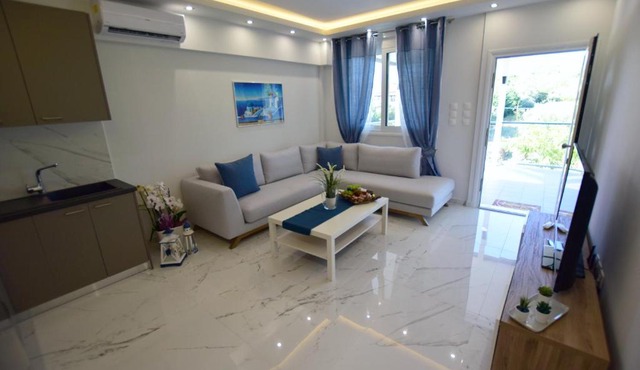 V3 Luxury Suites Toroni