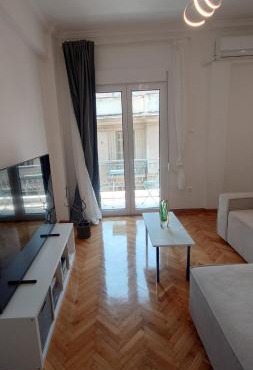 V32 - Athens Central Fully Equipped Apartment