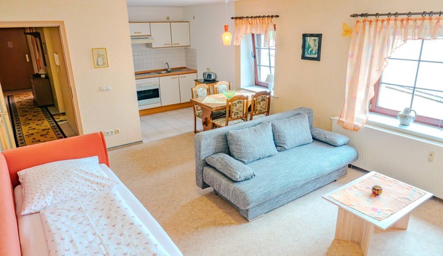 Vacation apartment/apartment for 5 guests with 60m² in Bernstadt auf dem Eigen (311502)