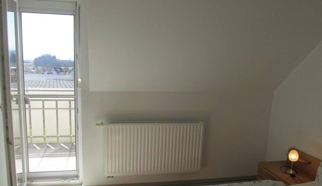 Vacation apartment '1, 70sqm' with lake view, private balcony and Wi-Fi
