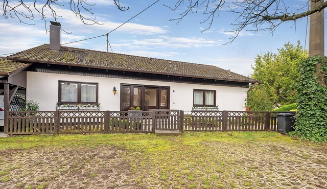 Vacation apartment 'Elversberg' living in the countryside with a cozy terrace - WLAN available