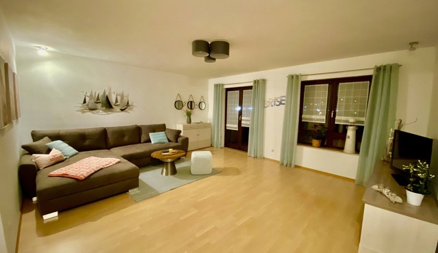 Vacation apartment Pier 7 - directly on the lake!