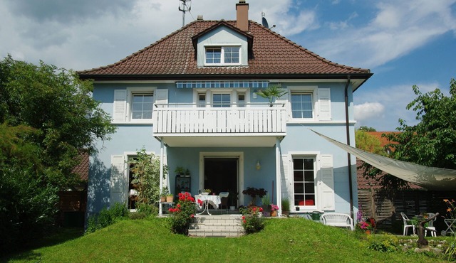 Vacation apartment/apartment for 2 guests with 40m² in Friedrichshafen (165854)