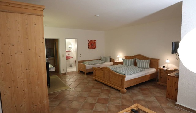 Vacation apartment 2, 47 sqm, 1 living/bedroom, terrace, max. 4 persons