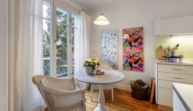 Vacation apartment '2' with mountain view, private balcony and Wi-Fi