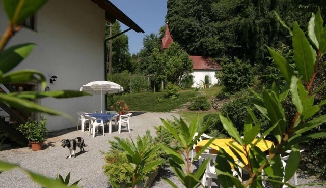 Vacation apartment (80sqm) with balcony and fireplace