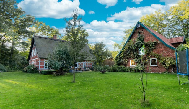 Vacation apartment/apartment for 5 guests with 80m² in Heeslingen (147362)