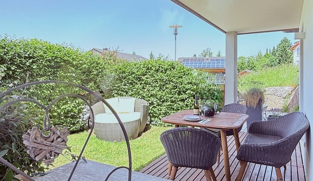 Vacation apartment Allgäutraum - bright and high-quality with whirlpool tub
