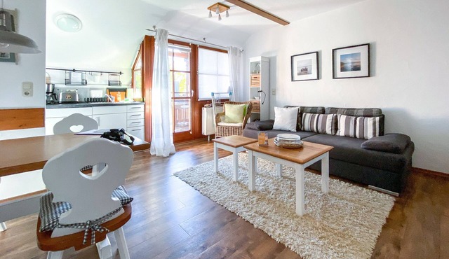 Vacation apartment/apartment for 4 guests with 39m² in Chieming (309973)