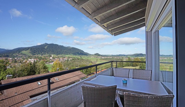 Vacation apartment/apartment for 4 guests with 94m² in Pfronten (310095)