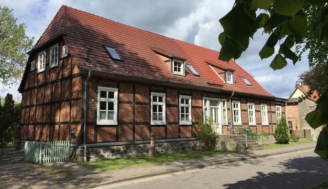 Vacation apartment/apartment for 4 guests with 68m² in Ivenack (65331)
