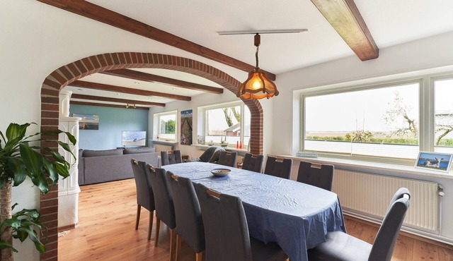 Vacation apartment/apartment for 10 guests with 160m² in Ockholm (302972)