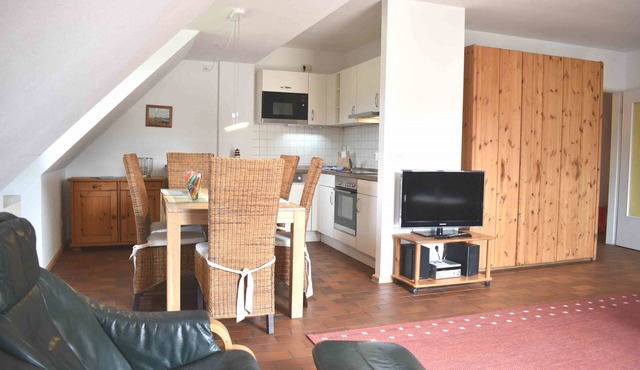 Vacation apartment/apartment for 6 guests with 75m² in Prerow (47233)