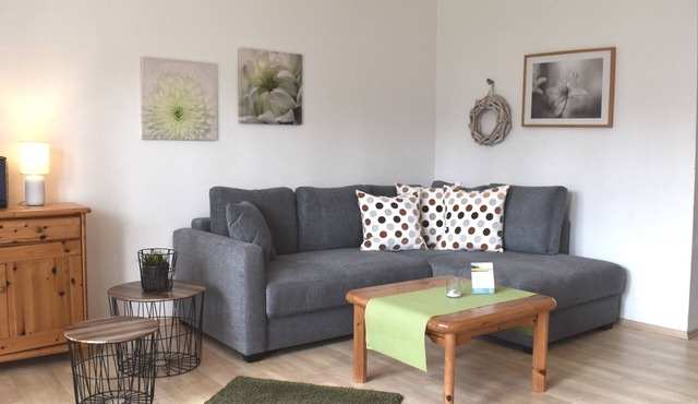 Vacation apartment/apartment for 4 guests with 50m² in Prerow (79998)