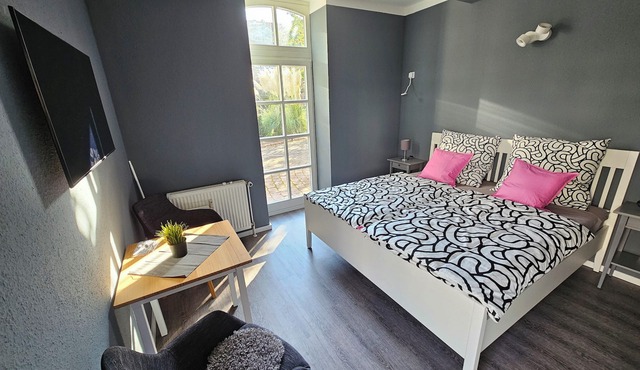 Vacation apartment close to the city in Celle's best location