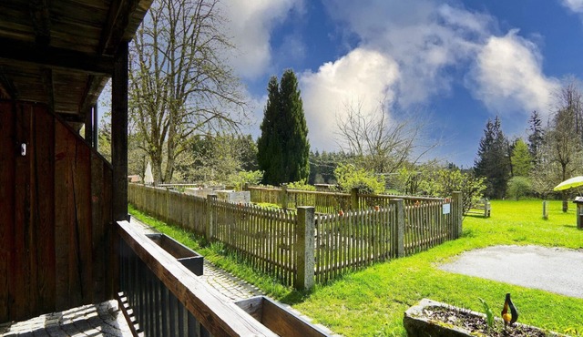 Vacation apartment Fürstenzimmer with terrace - relax and feel good in the countryside