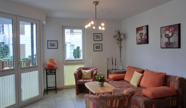 Vacation apartment i8 - Comfortable vacation apartment with terrace and private parking space in