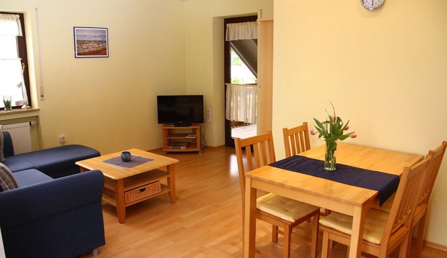 Vacation apartment "Churfranken" with cozy covered balcony| 4 stars