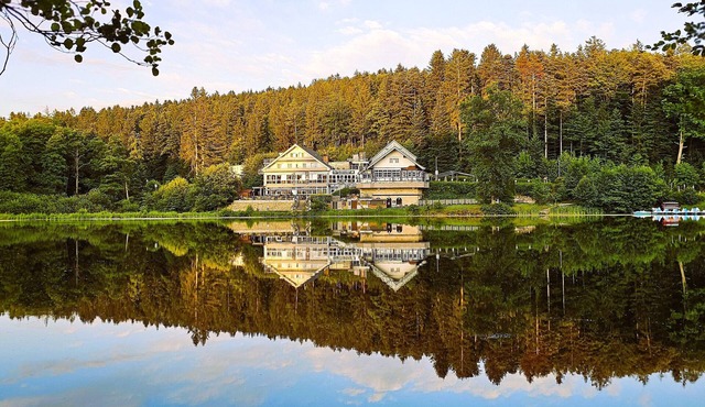 Vacation apartment for 2 near the lake - dogs welcome