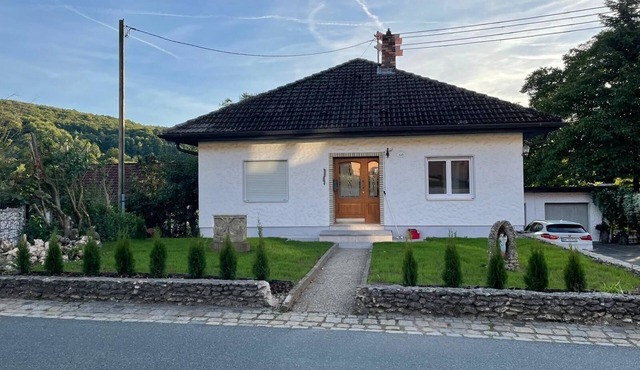Vacation apartment/apartment for 3 guests with 80m² in Strullendorf (167385)