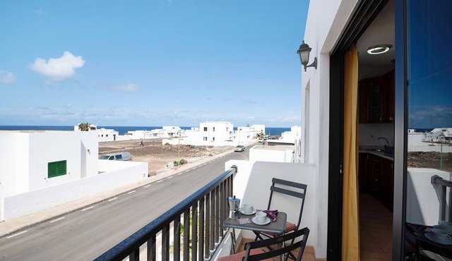 Vacation Apartment 'Fondeo' with Sea View, Balcony and Wi-Fi