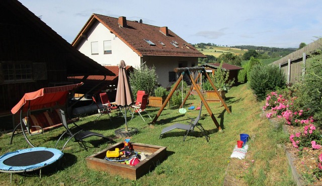 Vacation apartment Geistalblick Families up to 6 pers Fitters max 3 near Bad Hersfeld
