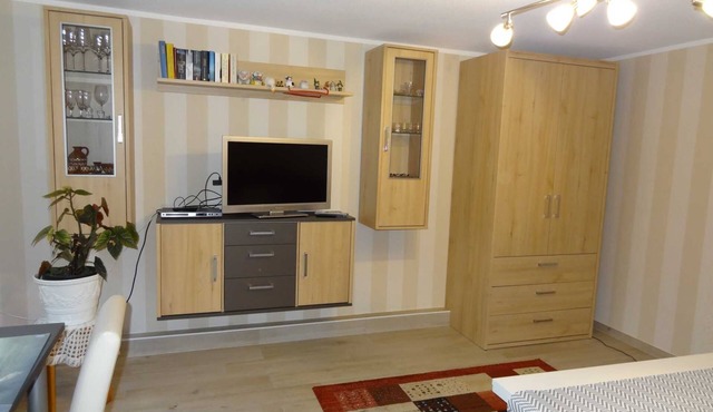 Vacation apartment (in the house - separate entrance - basement) - 2 vacation apartments