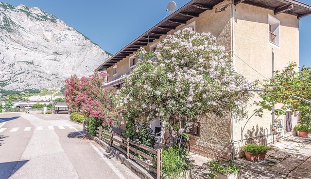 Vacation apartment in a farmhouse in Pergolese, a village in the province of Trento in the valley Va