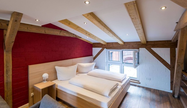 Vacation apartment - OG GH1 109 - Lokschuppen Pasewalk- Guest houses with double rooms, single rooms and