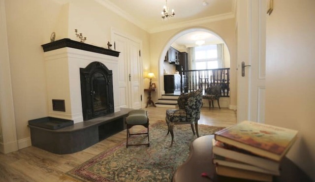 Vacation apartment with fireplace in the castle with park - approx. 67 sqm
