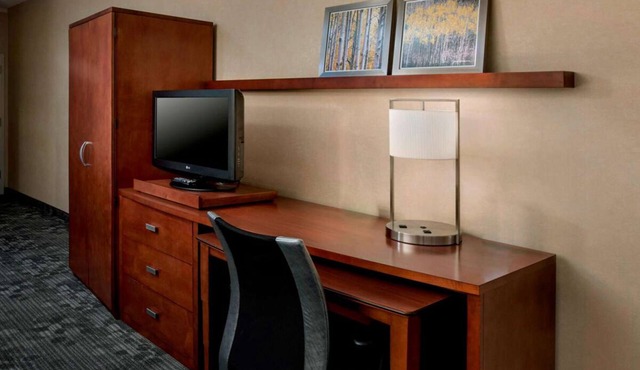 Vacation At Its Finest! 4 Pet-Friendly Units, Near F. Gilbert Hills State Forest