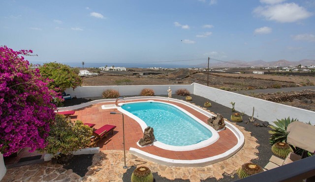 Vacation 'Camelio' with Mountain View, Private Pool and Private Terrace
