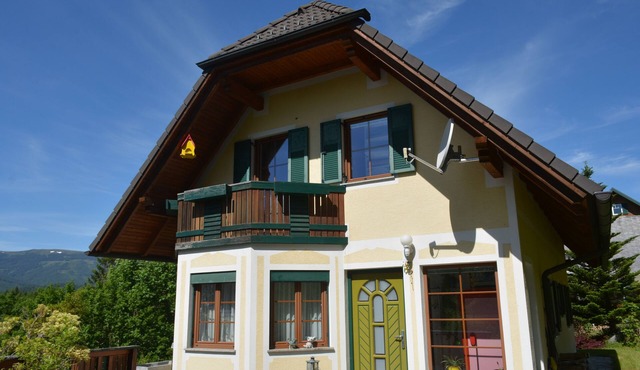 Vacation cottage Hebalm