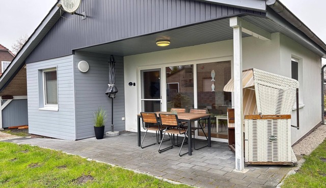 Vacation home Annika for 4 persons, with garden, near Großes Meer (Südbrookmerland)
