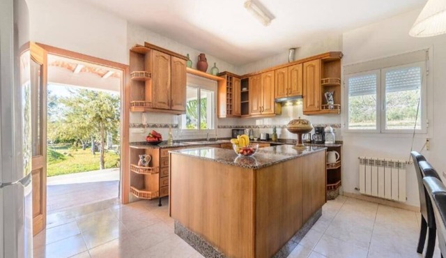 Vacation Home "Can Prats" with Mountain View, Private Pool & Wi-Fi
