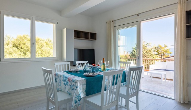 Vacation Home "Cala Gonone 2 near the Beach with Sea & Mountain View, Wi-Fi & Terrace