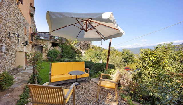 Vacation Home 'Casa Vittorina' with Garden, Terrace & Wi-Fi