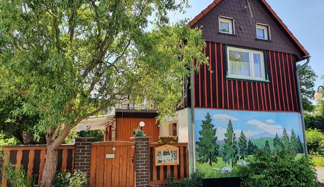 Vacation home Hoffmann with 1 vacation apartment - FW 2 to 4 persons