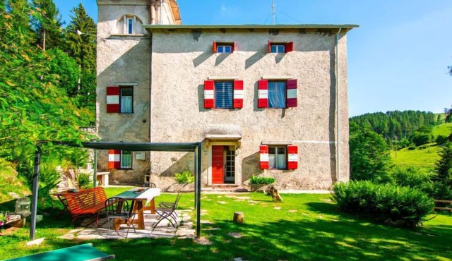 Vacation home Dimora Storica Lessinia in Ala - 14 persons, 7 bedrooms