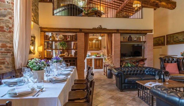 Vacation home for 10 guests with 220m² in Arezzo (298565)